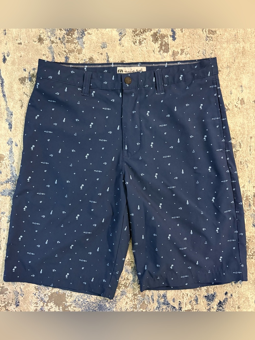 Travis Mathew men’s golf shorts size 32